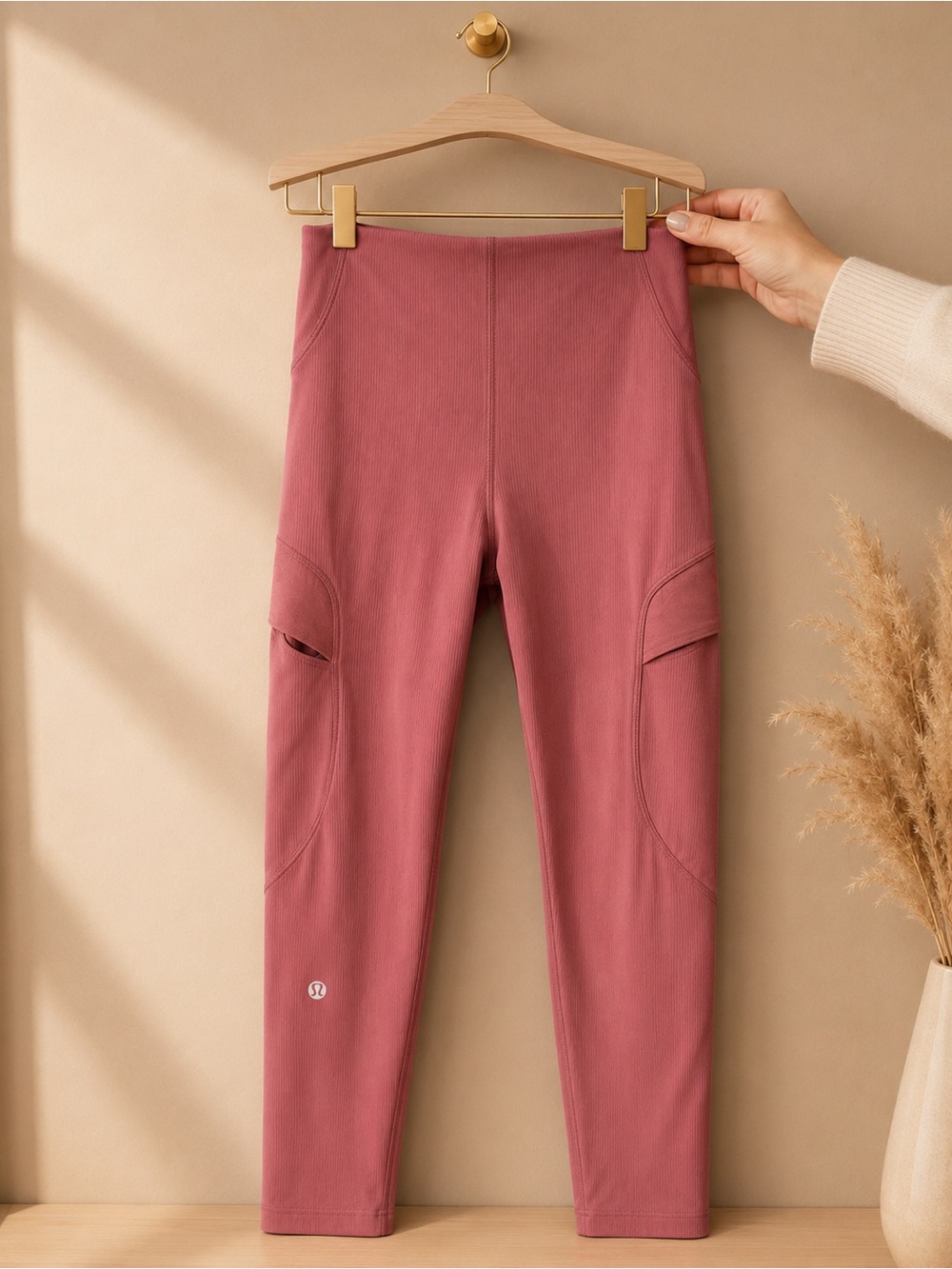 lululemon athletica High-Rise Cargo Leggings in Dusty Rose-great cond like new